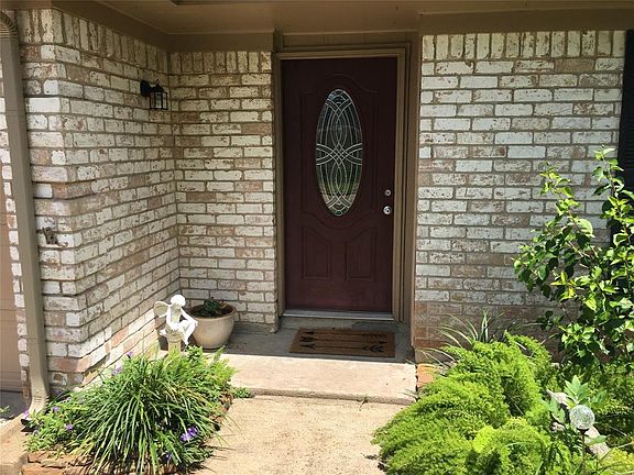 4th image of 16003 Brookford Dr