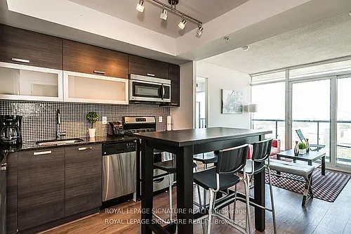 36 Lisgar St #2217E Photo 1 36 Lisgar St #2217E Photo 1