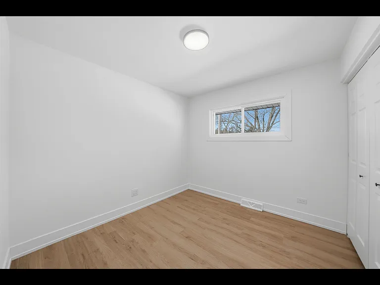 5220 S State Rd — Photo 10
