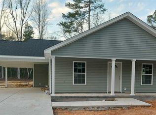 102 Richmond St, Darlington, SC 29532