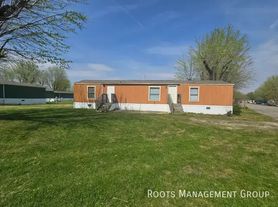 272 Emerson Bypass Rd