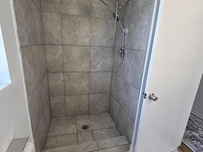 5803 SE Collins Ave — Photo 10