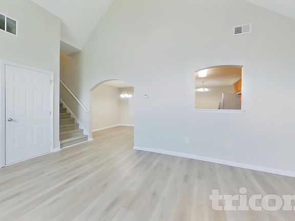 4th image of 101 Dumaine St