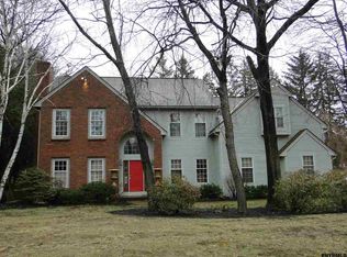1 Sky Hollow Dr, Albany, NY 12204