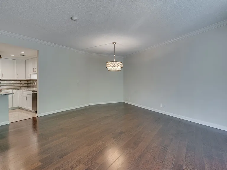 4215 Harding Pike #211 — Photo 12