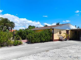 618 107th AVE N, NAPLES, FL 34108