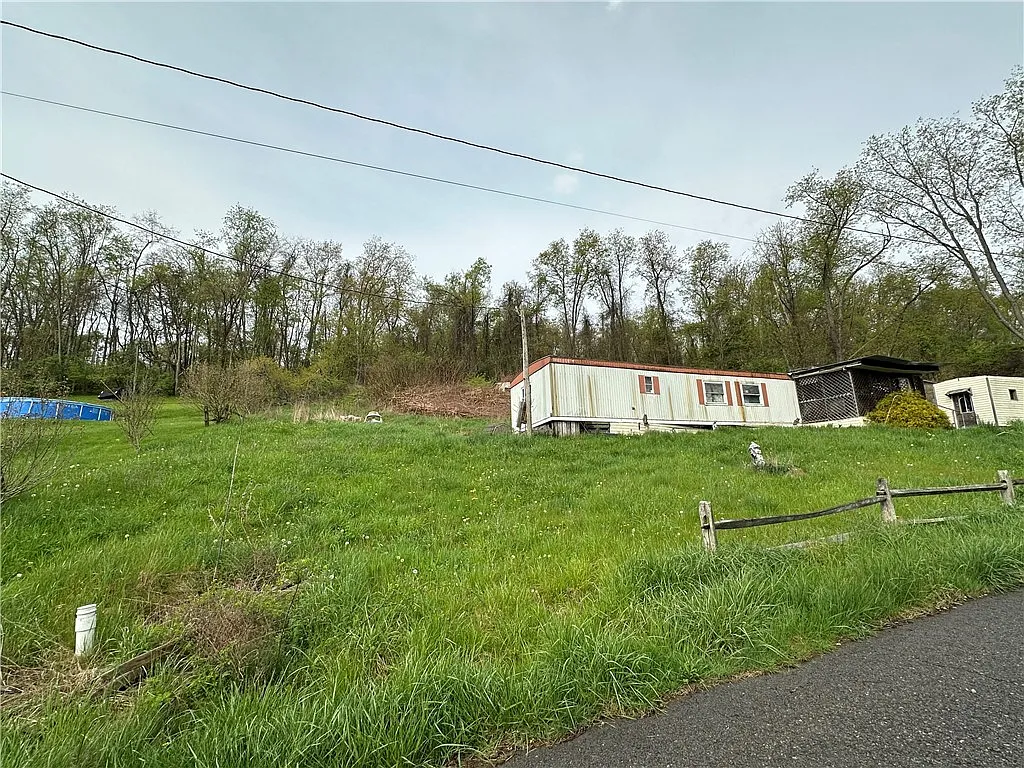 45 Colony Rd photo 1