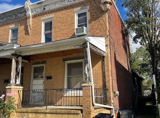 19 S 6th St, Darby, PA 19023
