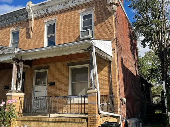 19 S 6th St, Darby, PA 19023