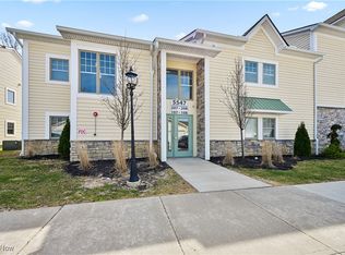 5547 Beavercrest Dr #208, Lorain, OH 44053