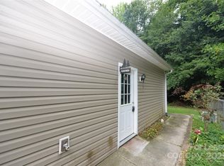 735 Seven Springs Way, Denver, NC 28037