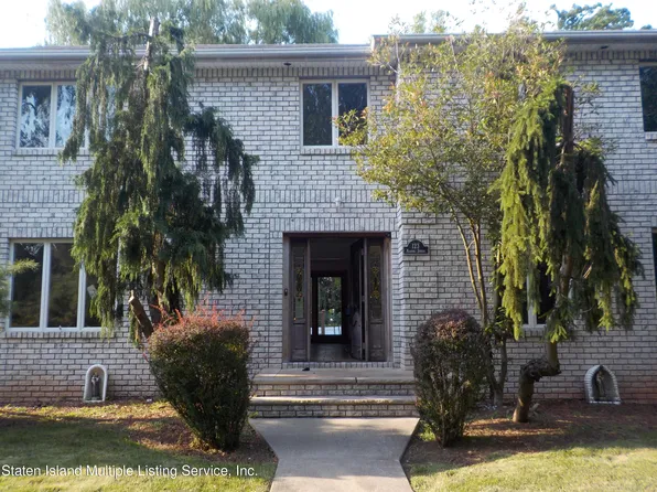 123 Keating St, Staten Island, NY 10309