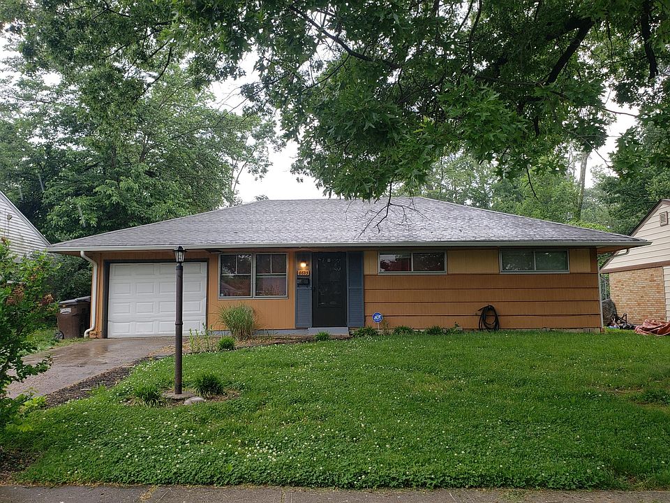 1st image of 8693 Desoto Dr
