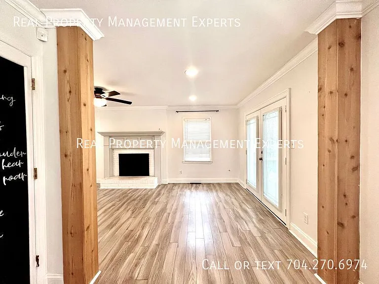 1415 Jodhpur Ct — Photo 8