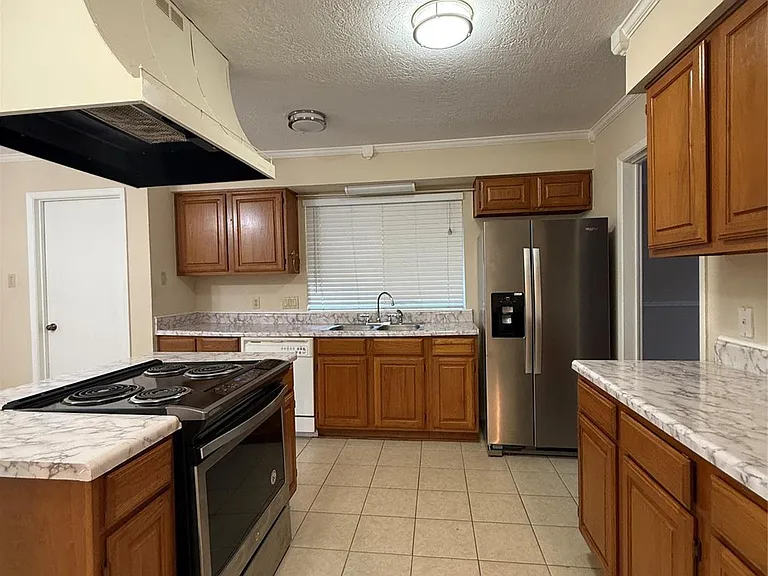 15307 Pebble Lake Dr — Photo 11