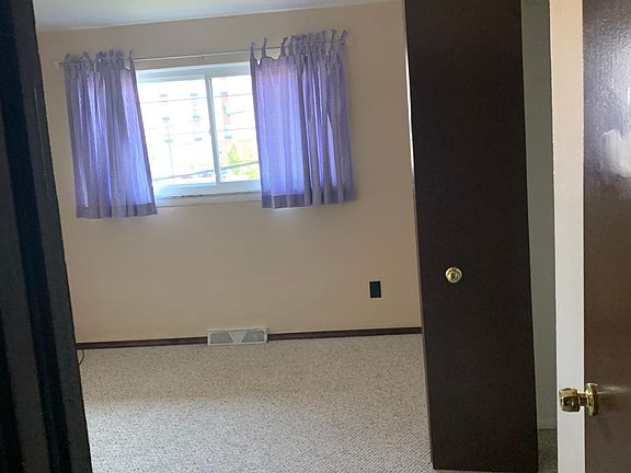 4th image of 24635 Clareshire Dr APT 204