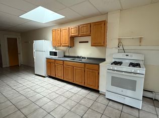 179 Harvard St #2, Cambridge, MA 02139
