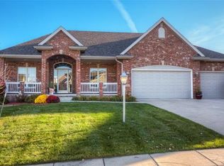 3507 153rd St, Urbandale, IA 50323