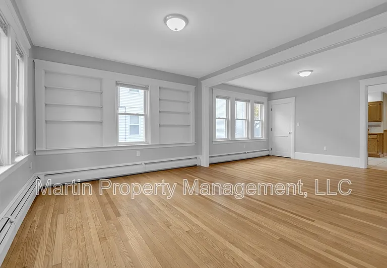 6 Stirling St #1 — Photo 11
