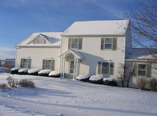 694 High St, Victor, NY 14564