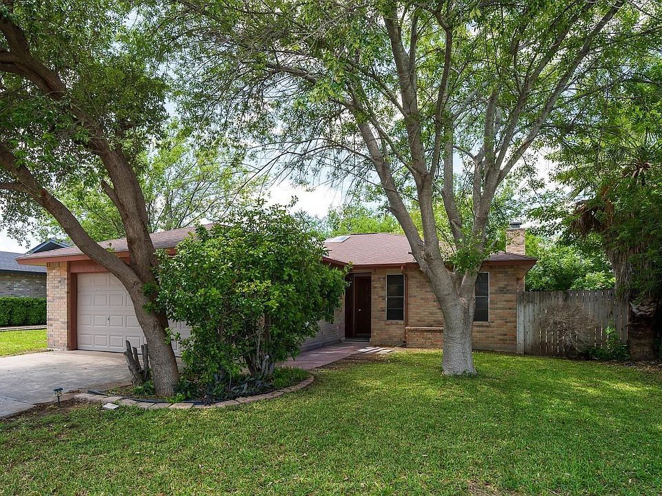 1st image of 107 Garden Crest Cir