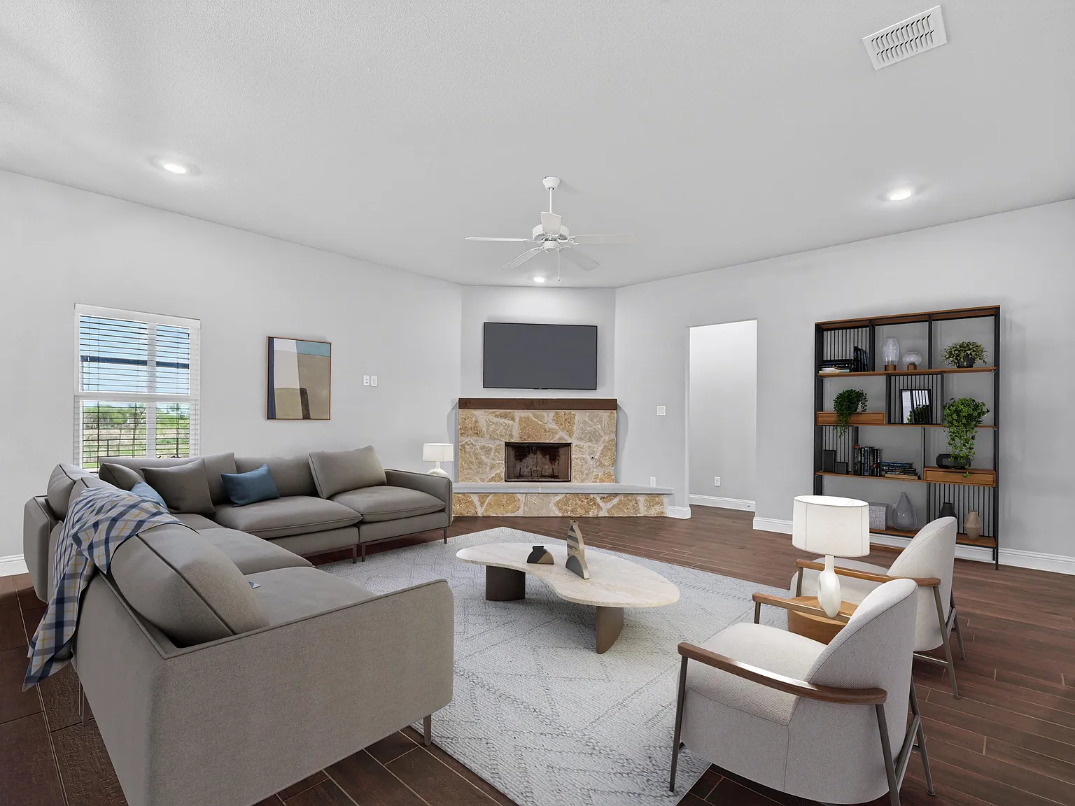 4 bed, 2523 sqft, $3,000 — Photo 4