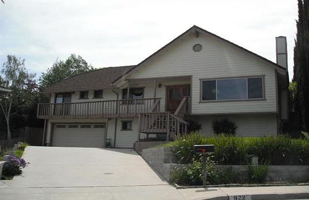 1st image of 922 Hedlund Ct