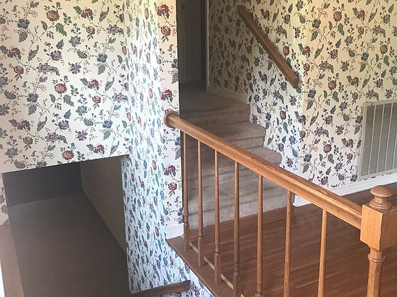 5th image of 406 Nottingham Rd