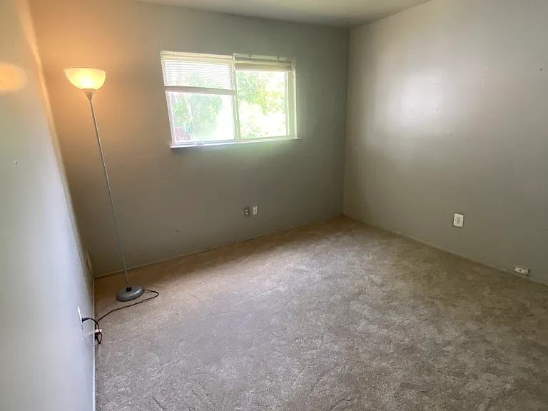11051 Studebaker Ave — Photo 11