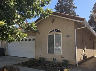 1020 Century Dr, Merced, CA 95340