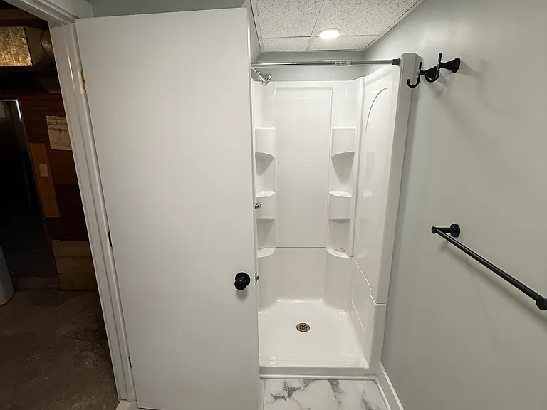 939 Veto St NW — Photo 25
