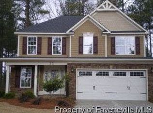 35 Pine Water Dr, Spring Lake, NC 28390