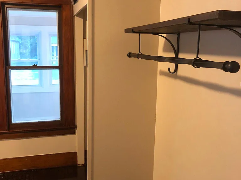202 Cottage St #1 — Photo 15