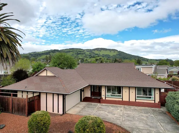 7 San Juan Court, Novato, CA 94945