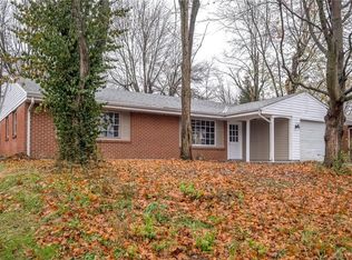 607 Mount Vernon Dr, Xenia, OH 45385