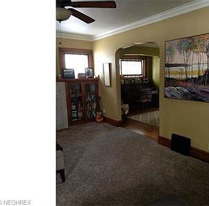 4th image of 247 Oak Knoll Ave SE