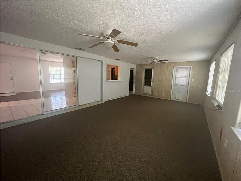 8250 Lombra Ave — Photo 22
