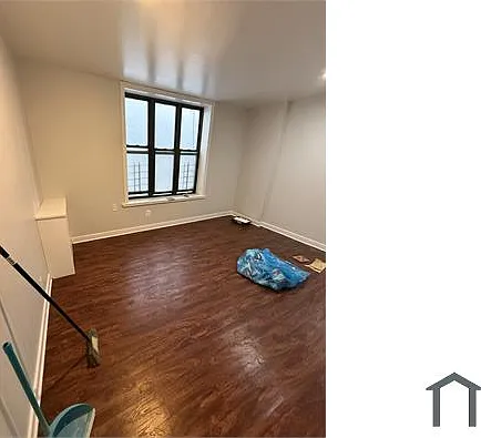 939 E 179th St #7 — Photo 6