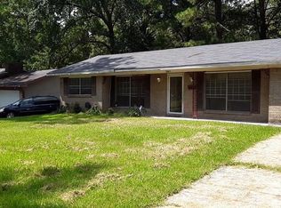 2065 Flowers Dr, Jackson, MS 39204
