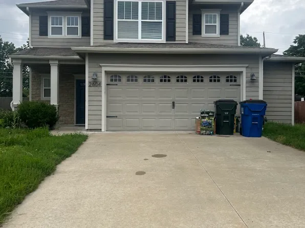 2604 Lazy Brook Ln, Lawrence, KS 66047