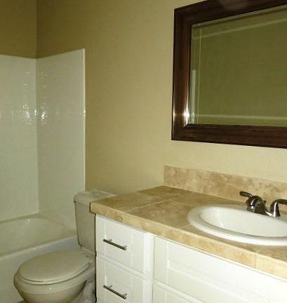 4th image of 2381 Archwood Ln Unit 178
