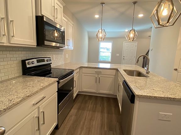 2nd image of 1020 Glenkirk Dr #D