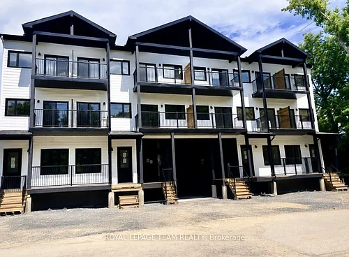243 Bradford St #1A Photo 1