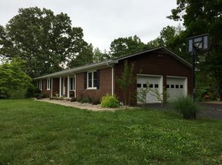 21 Carnes Dr, Jamestown, KY 42629