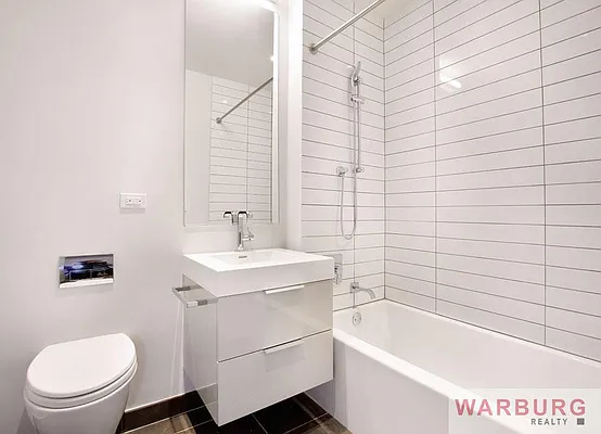 Rented by Warburg | media 16