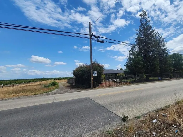 12778 S McCall Ave — Photo 38