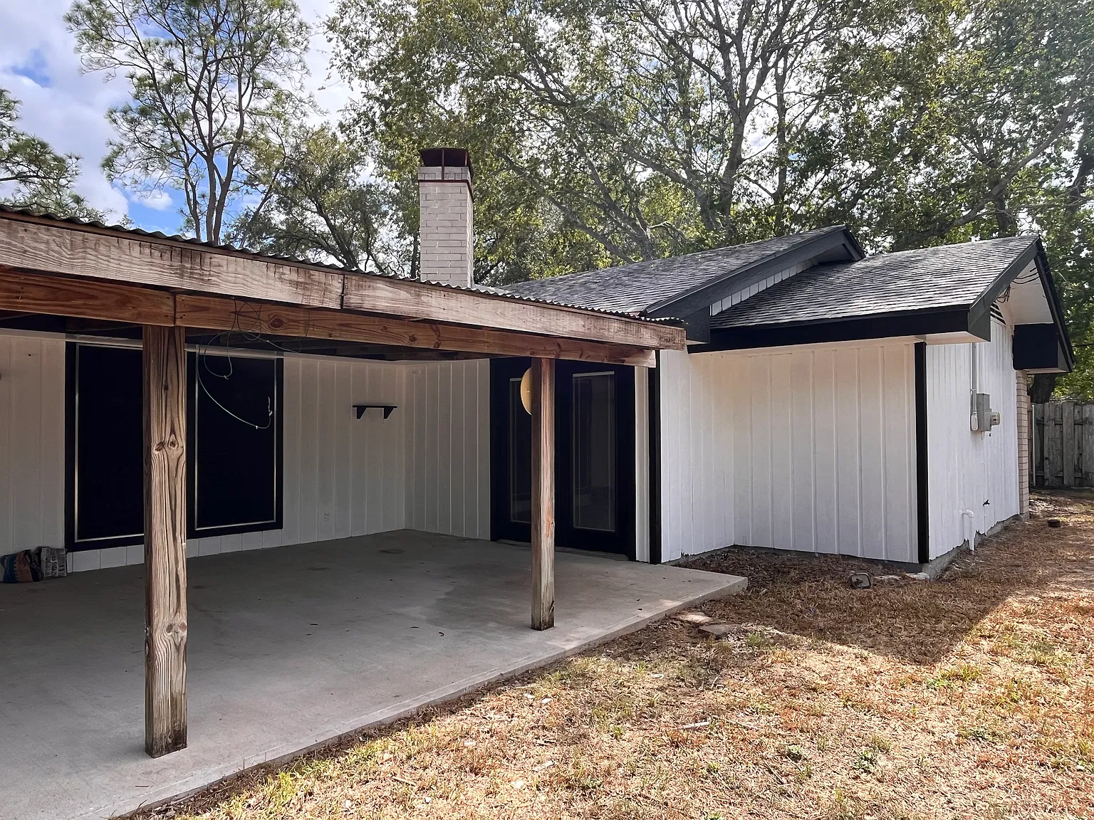3 bed, 1820 sqft, $2,100 — Photo 3