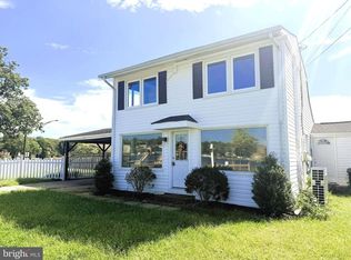 431 Shore Dr, Edgewater, MD 21037