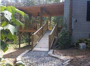 125 Holly Dr, Pikeville, TN 37367