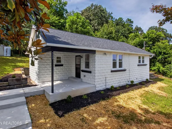 322 Oak St, Clinton, TN 37716